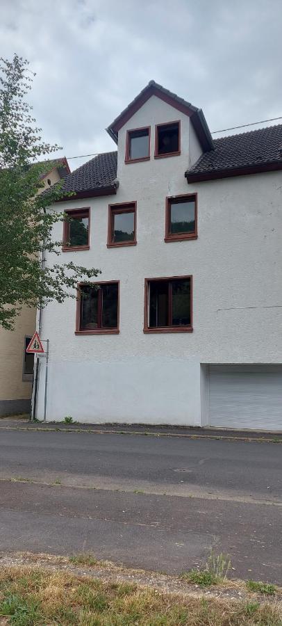 Ferienhaus Kastanienblick Moselkern Exterior photo